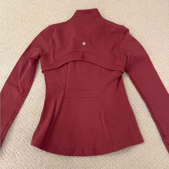Lululemon define jacket- Mulled wine with gold zip - Picture 7 of 8